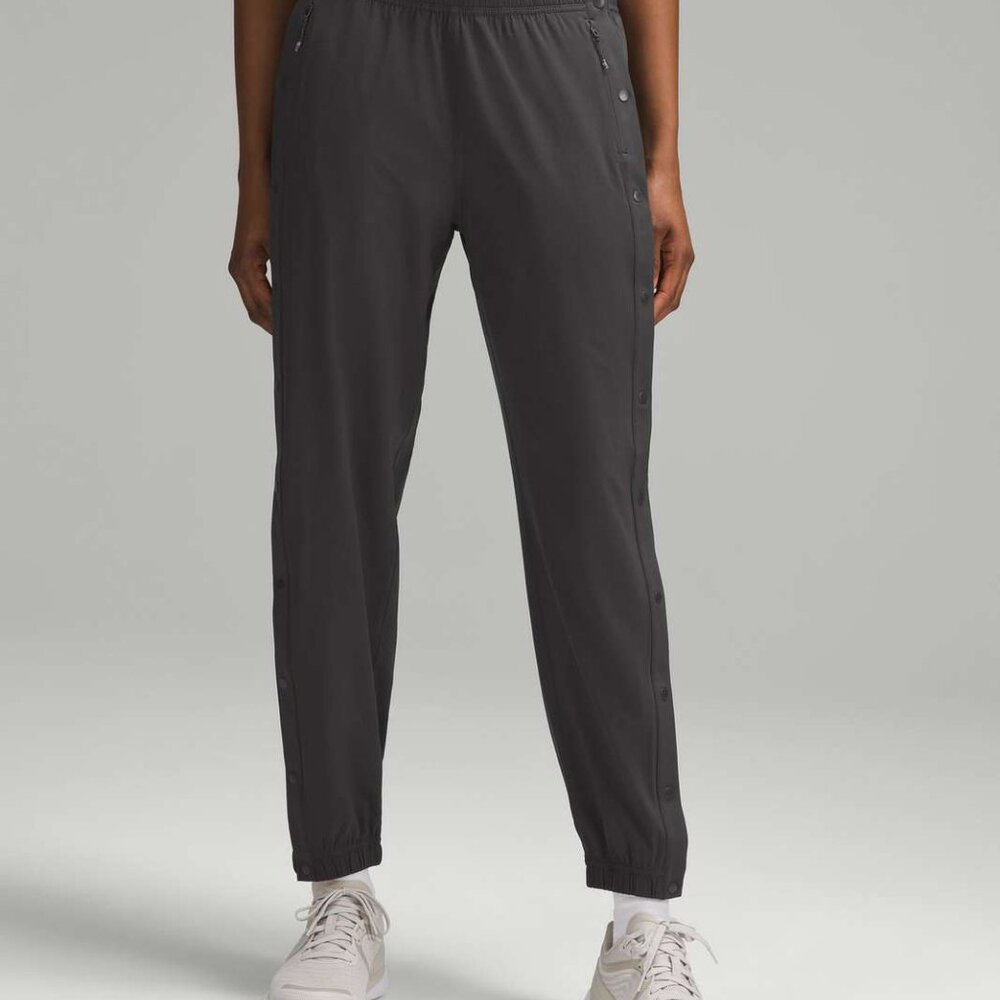 NWT Lululemon Tearaway Mid-rise Trackpants, Black, Size 8
